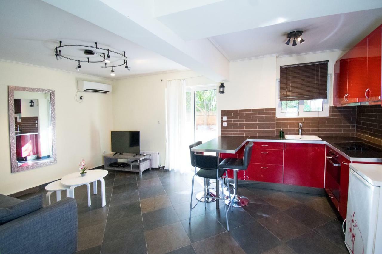 Seaside Sunset Walks Apartment เอเธนส์ ภายนอก รูปภาพ