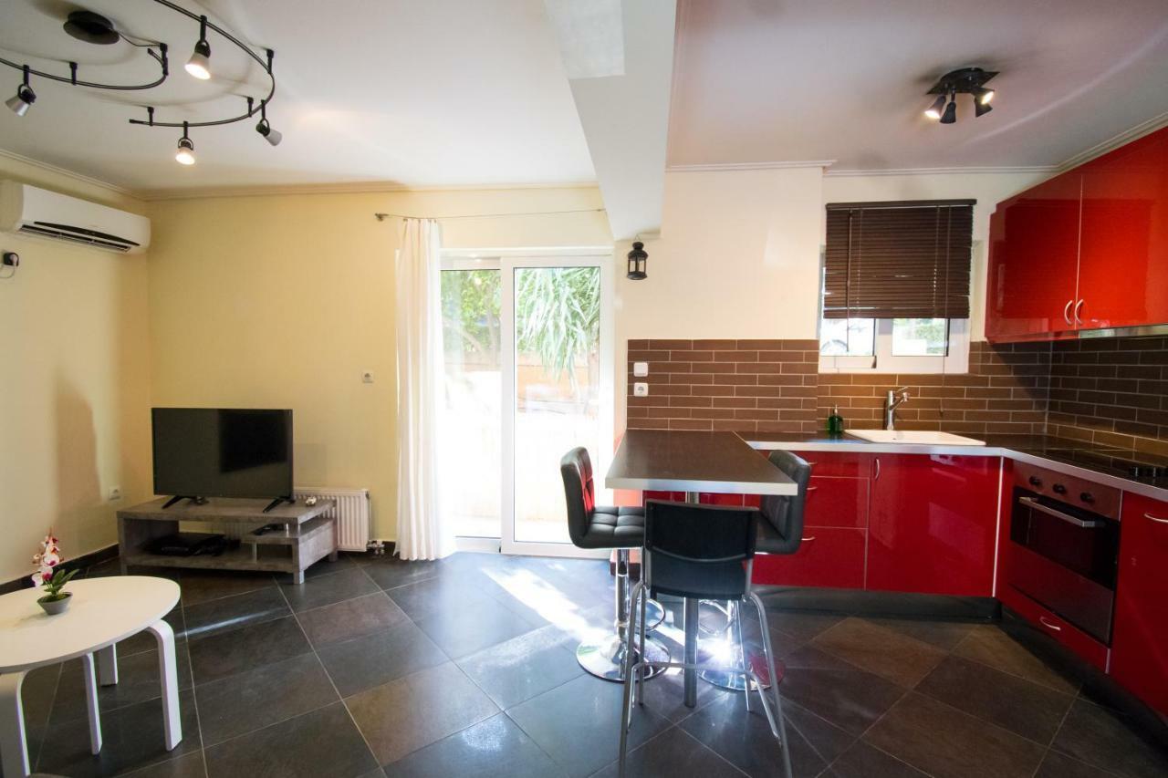 Seaside Sunset Walks Apartment เอเธนส์ ภายนอก รูปภาพ