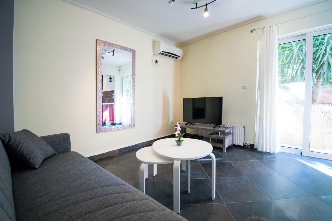 Seaside Sunset Walks Apartment เอเธนส์ ภายนอก รูปภาพ